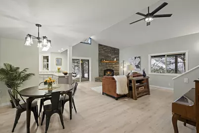 20275 Rogers Road, Bend, OR 97703 - Photo 9