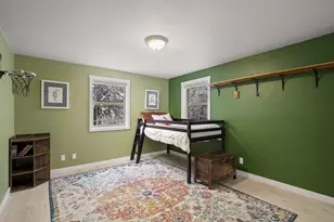 20275 Rogers Rd, Bend, OR 97703 - Photo 23