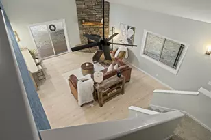 20275 Rogers Rd, Bend, OR 97703 - Photo 17