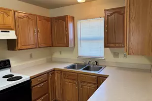 4405 Peck Dr, Klamath Falls, OR 97603 - Photo 5