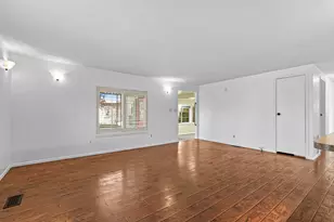 2252 Table Rock Rd, Medford, OR 97501 - Photo 13