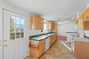 5648 Foothill Blvd, Grants Pass, OR 97526 - Photo 19