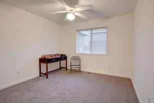 3340 Henderson Wy, Medford, OR 97504 - Photo 29