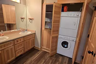 8861 Cliff Swallow Dr, Redmond, OR 97756 - Photo 17