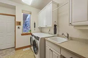 1600 NW Overlook Dr, Bend, OR 97703 - Photo 51