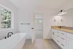 61185 SE Wagyu Dr, Bend, OR 97702 - Photo 23