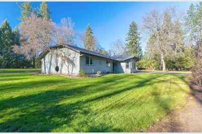 2164 Russell Road, Merlin, OR 97532 - Photo 41