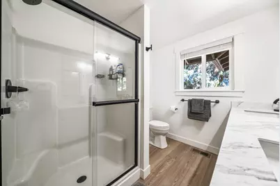 2010 SW Reindeer Avenue, Redmond, OR 97756 - Photo 41