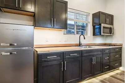 2010 SW Reindeer Avenue, Redmond, OR 97756 - Photo 53