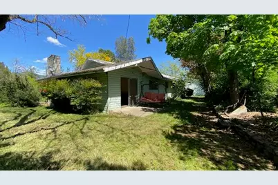 333 W Park Street, Grants Pass, OR 97527 - Photo 35