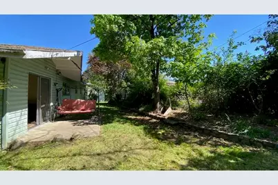 333 W Park Street, Grants Pass, OR 97527 - Photo 47
