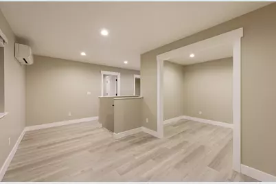 775 NE Franklin Avenue, Bend, OR 97701 - Photo 17