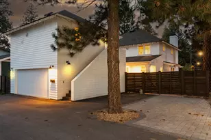 775 NE Franklin Ave, Bend, OR 97701 - Photo 35