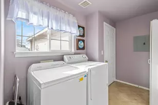 5725 Judy Ct, Klamath Falls, OR 97603 - Photo 21