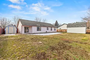 5725 Judy Ct, Klamath Falls, OR 97603 - Photo 23