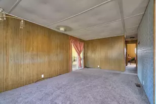 421 Stevens Rd, Eagle Point, OR 97524 - Photo 9
