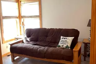 4631 Marsh Hawk Dr, Klamath Falls, OR 97601 - Photo 9