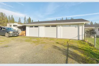 3990 Jerome Prairie Road, Grants Pass, OR 97527 - Photo 45