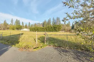 3990 Jerome Prairie Rd, Grants Pass, OR 97527 - Photo 55