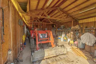 3990 Jerome Prairie Rd, Grants Pass, OR 97527 - Photo 27