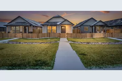 3256 NW 10th Street, Redmond, OR 97756 - Photo 3