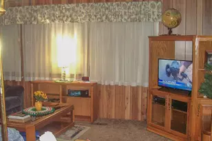 1061 Lee Roze Ln, Grants Pass, OR 97527 - Photo 7