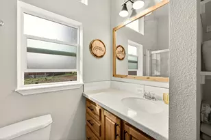 119 Madison St, Talent, OR 97540 - Photo 53