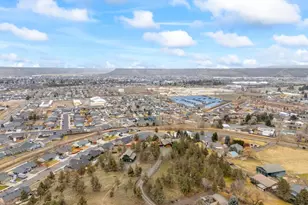 2603 NE Meadowcrest Dr, Prineville, OR 97754 - Photo 43