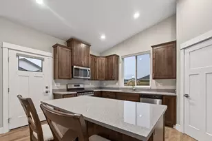 917 NE Discovery Loop, Prineville, OR 97754 - Photo 7