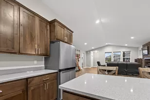 917 NE Discovery Loop, Prineville, OR 97754 - Photo 13