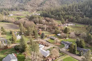 1514 Burbridge Dr, Rogue River, OR 97537 - Photo 45