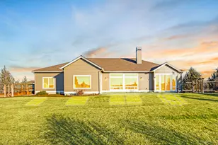 2278 NE Hilltop Ln, Madras, OR 97741 - Photo 7