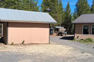 123977 Surveyor Rd, Crescent Lake, OR 97733 - Photo 3