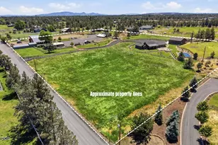 6150 NW Kingwood Ave, Redmond, OR 97756 - Photo 3