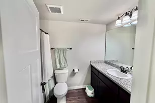 166 Nadine Ln, Central Point, OR 97502 - Photo 13