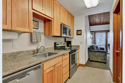 18575 SW Century Drive Drive #933, Bend, OR 97702 - Photo 7