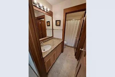 18575 SW Century Drive Drive #933, Bend, OR 97702 - Photo 9