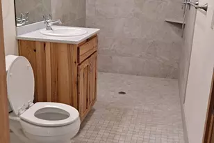 2361 Kings Hwy, Medford, OR 97501 - Photo 7