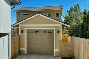 1409 NW Portland Ave, Bend, OR 97703 - Photo 11