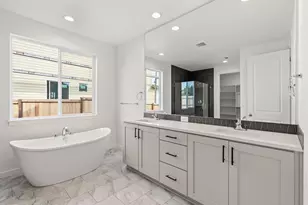 1159 Pumpkin Ridge Dr, Eagle Point, OR 97524 - Photo 17