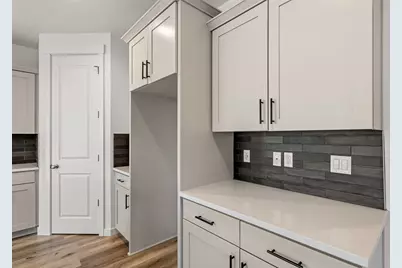 1159 Pumpkin Ridge Drive #323, Eagle Point, OR 97524 - Photo 11