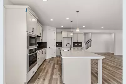 1159 Pumpkin Ridge Drive #323, Eagle Point, OR 97524 - Photo 9