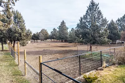 12916 SW Wheat Grass Road, Terrebonne, OR 97760 - Photo 7