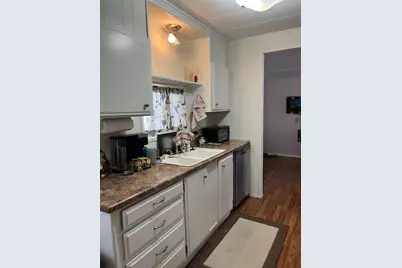 445 Ashwood Drive, Grants Pass, OR 97526 - Photo 7