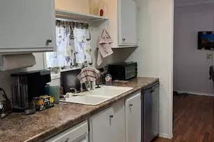 445 Ashwood Dr, Grants Pass, OR 97526 - Photo 7