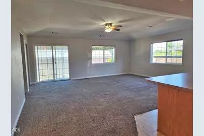 977 Garden Springs Circle, Medford, OR 97504 - Photo 5