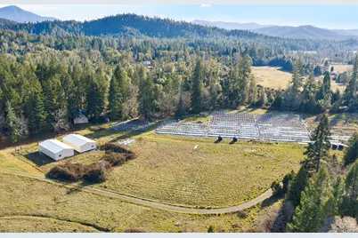 1491 Draper Valley Road, Selma, OR 97538 - Photo 13