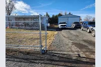 6640 Redding Street, Klamath Falls, OR 97603 - Photo 3