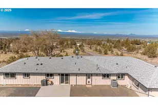 13774 SW Sego Lily Rd, Powell Butte, OR 97753 - Photo 41
