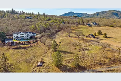 80 Placer Hill Drive, Jacksonville, OR 97530 - Photo 125